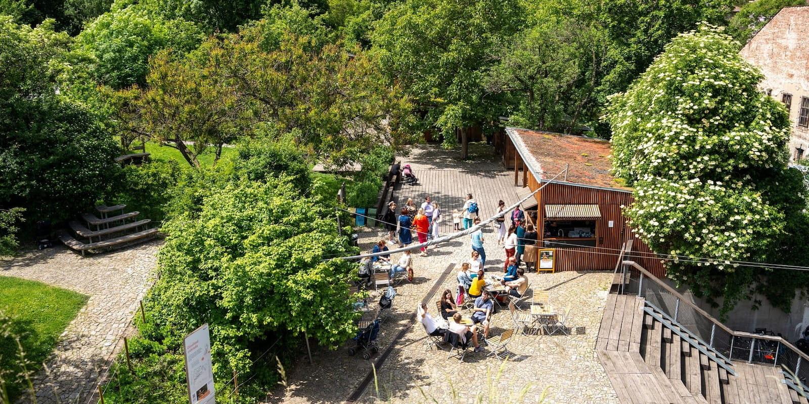 Poeziomat - interaktivní prvek v Otevřené zahradě